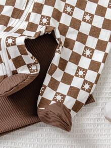 Tuta da neonato maschio in stile casual semplice, decorata con elementi a forma di stella, a quadretti grigi e bianchi, con collo rotondo e maniche lunghe, facile da indossare e togliere, design con cerniera, con sciarpa avvolgente, comoda e morbida, pigiama a due pezzi per neonato maschio - Caffè Marrone - Visualizzare 7