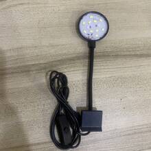 1 pièce Lampe de clip LED USB à haute luminosité réglable sur 3 modes, lumière changeante de couleur blanche, bleue, rouge et verte, pour aquarium, plantes sous-marines, convient pour aquarium rond et carré, alimenté par USB