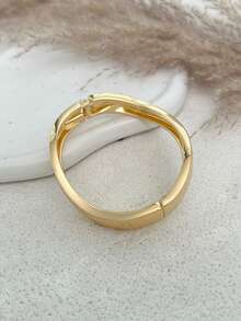 Pulseira minimalista com design geométrico assimétrico e ondas vazadas, 1 peça, adequada para mulheres em uso diário/feriado, festas e acessórios para banquetes