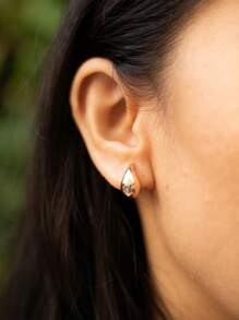 1 par de pendientes de lujo y alta gama con forma de gota de agua, elegantes y versátiles, exquisitos y sencillos, suaves y personalizados, adecuados para el uso diario de las mujeres y regalos festivos