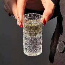 1pc 30ml Luxury Embossed Glass Wine Cup, Gem Pattern Glass Wine Glass, High-End Creative Wine Glass, Small Wine Cup, One-Sip Mini Wine Cup, Home Use Wine Glass, Suitable For Party, Music Festival, Bar, Nightclub