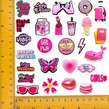 28 piezas Accesorios DIY de encanto de color rosa Serie para decorar bolsos de playa, accesorios de moda, gran regalo para Navidad, fiesta de cumpleaños, accesorios de playa, artículos esenciales de vacaciones, accesorios de verano