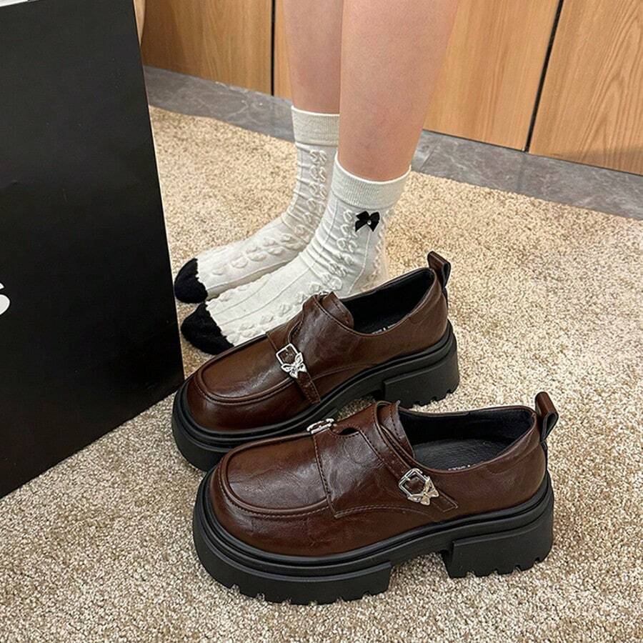 Zapatos negros con suela gruesa y cabeza grande para mujer, mocasines retro que aumentan la altura.