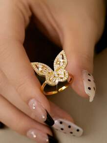 1 pieza Anillo abierto de mujer con decoración de mariposa hueca con circonita cúbica, versátil, ideal para uso diario, decoración, vacaciones, viajes, compromiso y aniversario