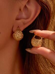 1 pieza Pendientes elegantes minimalistas de diseño hueco de aleación de cobre, regalo y uso diario para mujeres