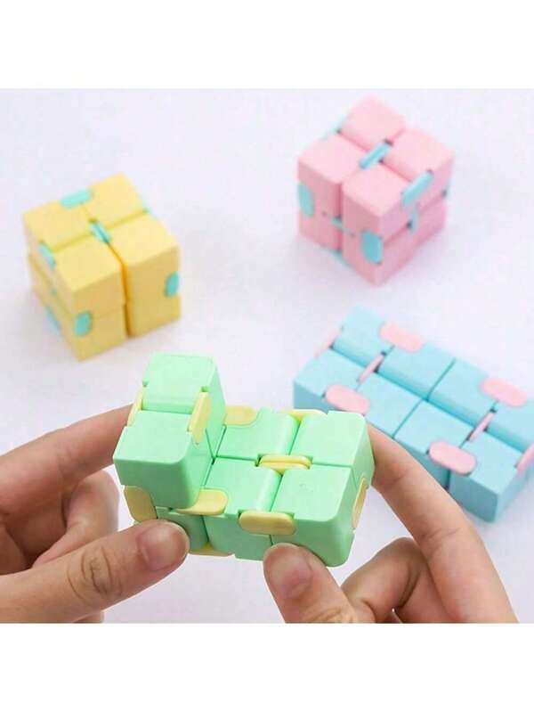 Cube magique à casse-tête anti-stress, jouets de soulagement pour adultes, cube infini amusant, jouets sensoriels, cadeaux de Noël spéciaux, 5/10 pièces, cube magique infini aux couleurs arc-en-ciel en ABS, jouets anti-stress faciles à jouer, fileur de main, jouets anti-stress de bureau (couleur aléatoire), cube à casse-tête magique anti-stress, jouets de soulagement pour adultes, blocs cube, jouets sensoriels pour l'autisme, le TDAH, le TOC, l'anxiété, jouets pour les mains