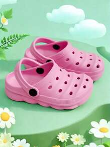 Neue Sommerstil Löcher Schuhe für Jungen und Mädchen für Zuhause und Outdoor Lässig, einfarbige flache Lochschuhe bequem und modisch, einfaches Schlüpfen