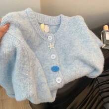 MURAMASA Cárdigan de punto con estilo oceánico primaveral para mujer, cárdigan suave de cuello redondo con botones de estrella de mar y concha, perfecto para fiestas del Día de San Patricio de moda casual - Azul - Ver 2