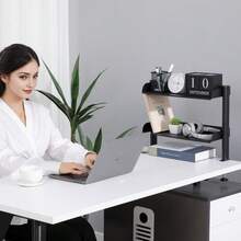 Organizador de escritorio con abrazadera, Estantería de extensión de escritorio de 17,32", Unidad de estantería de 2 niveles con bandeja de almacenamiento metálica ajustable, Extensión de escritorio, Mesa lateral, Para accesorios de escritorio, Dispositivos de juego - 1 - Ver 2