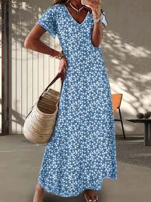 Lightweight Elegant Casual & Vacation Style Women Summer Long Ditsy Floral V-Neck Dress, Versatile For Traveling, Work, Home - Blue - View 3