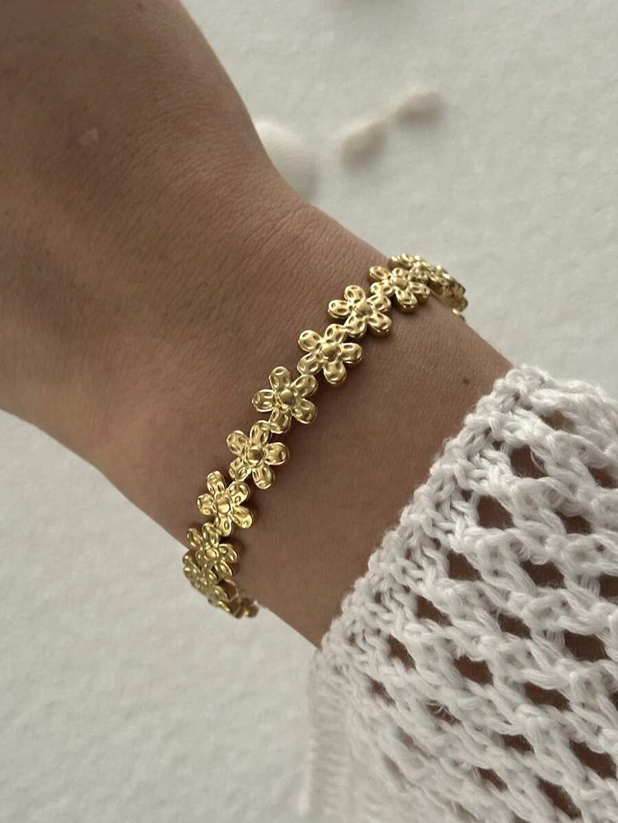1pc Fashionable 18K Gold-Plated Stainless Steel Minimalist Bow Flower Daisy Bracelet, Chic & Elegant - Gold - View 1