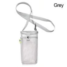 Poche en maille pour bouteille d'eau et téléphone portable. Sac de rangement portable pour tasse d'eau. Porte-bouteille d'eau avec sangle d'épaule réglable - Parfait pour la plage, l'extérieur, le sport, la randonnée, l'escalade, les accessoires de camping. Sacs essentiels de voyage, sacs de plage, sacs fourre-tout, sacs de maquillage, sacs de voyage d'été