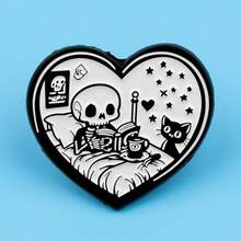 1 件 Bookworm 黑猫胸针，珐琅翻领别针饰物，适合背包和衣服的可爱配饰 - 黑色 - 查看 5