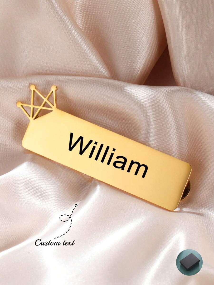 1 Edelstahl Quadratische Namens-Lasergravur Anstecknadel Geschäftsstil einfaches Anzug-Accessoire personalisiertes Urlaubsandenken Geschenk für Vater und Ehemann