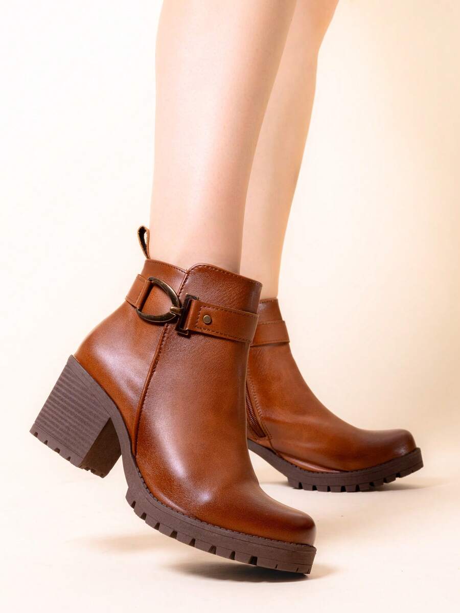 Botines de tacón alto mujer, botines con hebilla redonda, botines sintético ,elegantes, calzado urbano mujer, botines para otoño invierno, botas estilo minimalista, botines fashion mujer, botas caña media. - Camel - Ver 1