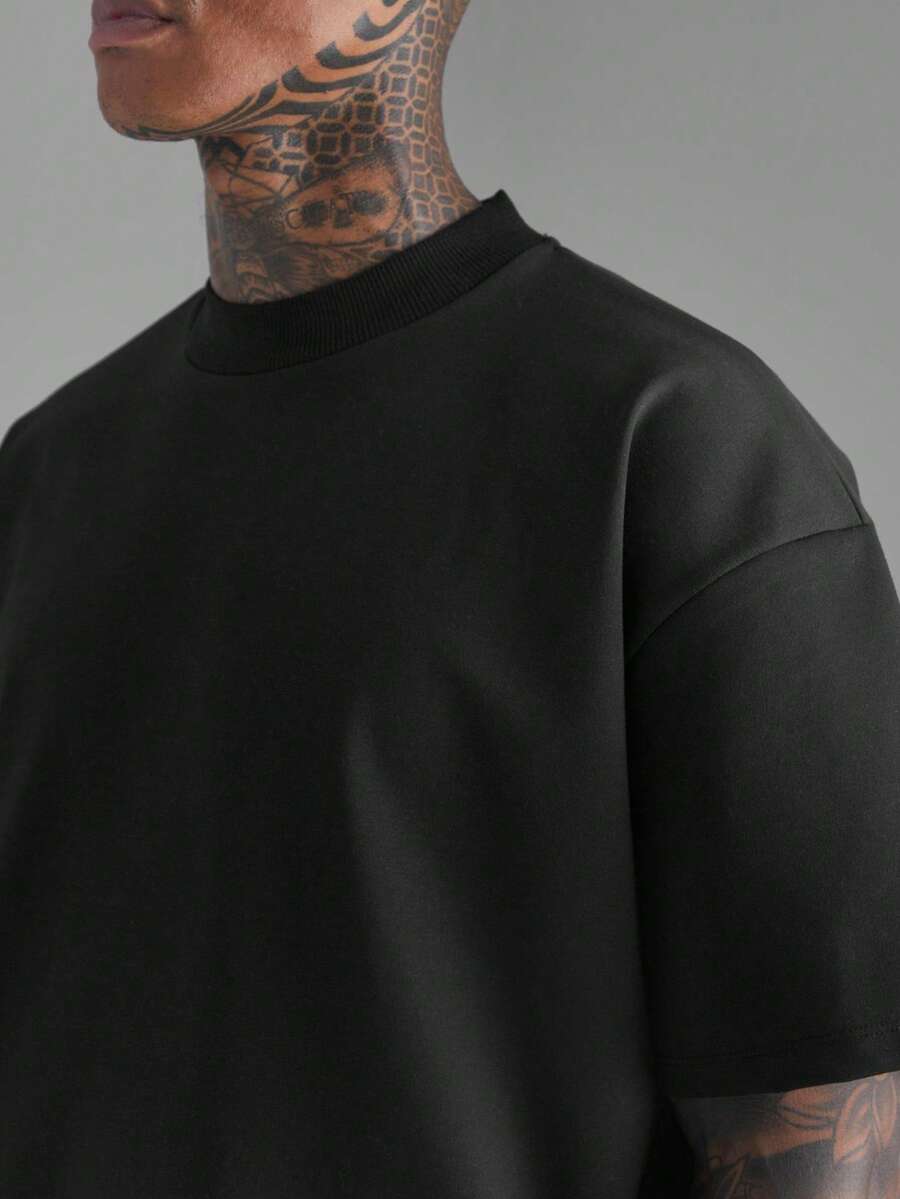 Men's Oversized Streetwear T-Shirt - Black - View 1