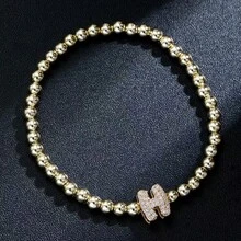 1 件简约黄铜和立方字母串珠弹性手链，适合女士 - 金色 - 查看 22