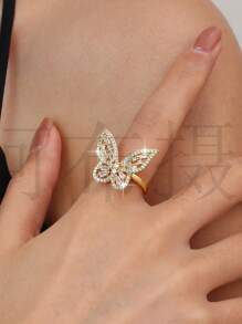 1 pieza Anillo abierto de mujer con decoración de mariposa hueca con circonita cúbica, versátil, ideal para uso diario, decoración, vacaciones, viajes, compromiso y aniversario