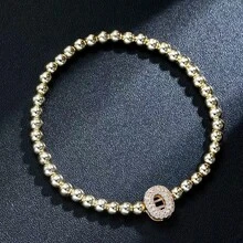 1 件简约黄铜和立方字母串珠弹性手链，适合女士 - 金色 - 查看 16