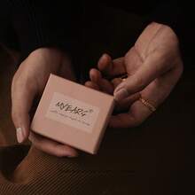 Stud Earrings For Women Gold Flower Four-Leaf-Clover 12 Month Birthstone 14K Small Simple Hypoallergenic Birthday Gift Jewelry - 2月2日 - 查看 3