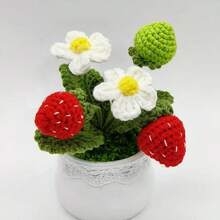 قطعة واحدة مكتملة يدويًا، وعاء فراولة كروشيه ، ديكور فراولة ، وعاء فراولة كروشيه ، نباتات زينة ، زهور كروشيه ، ديكور المنزل ، ديكور الصيف ، فراولة قماشية بطراز عتيق يدوي الصنع ، ديكور طبقات موسمية