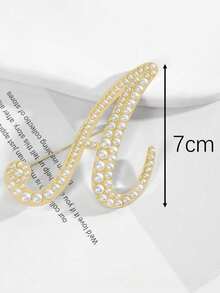 1 件简约风格 26 个英文字母珍珠女士胸针，女友礼物 - 彩色 - 查看 10