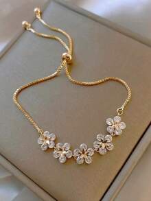 A Small, Simple, And Multifunctional Personalized Fashionable Retro Gold Pull Is Suitable For Women's Daily Wear, - Flowers - View 2