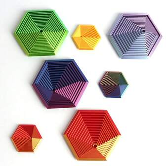 1 قطعة، لون عشوائي، ألعاب دوارة مخففة للتوتر وألعاب ملساء للأصابع بتصميم ستة أوجه مطبوعة ثلاثي الأبعاد بأحجام 6.5 سم / 12 سم ، ديكور مكتبي مبتكر