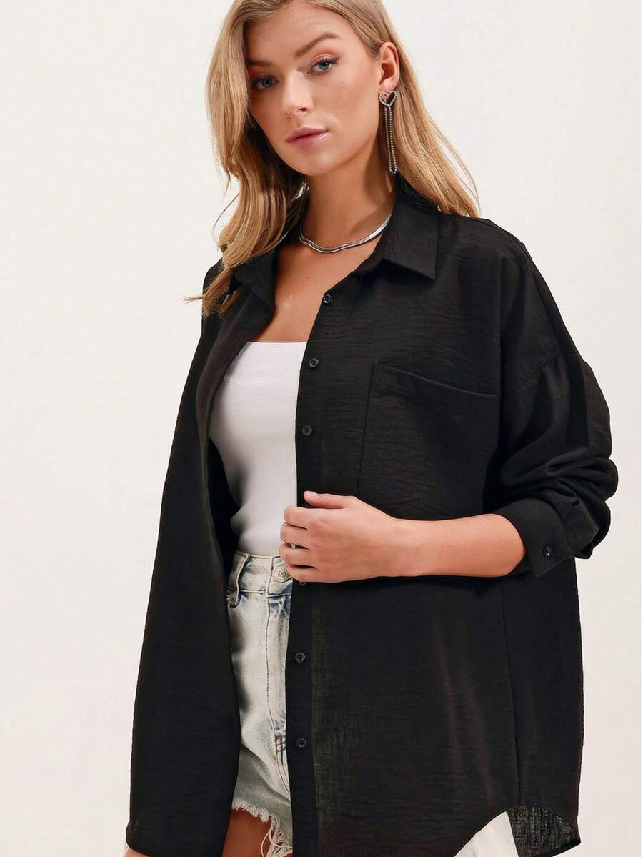 Camisa grande básica, camisa casual de unicolor con bolsillo con botones delanteros - Negro - Ver 1