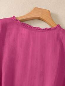 女式春夏粘胶刺绣轻薄宽松复古休闲中袖衬衫