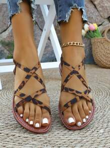 Sandalias de verano nuevas para niñas, sandalias planas cómodas con banda elástica, sandalias casuales ligeras con tiras entrecruzadas