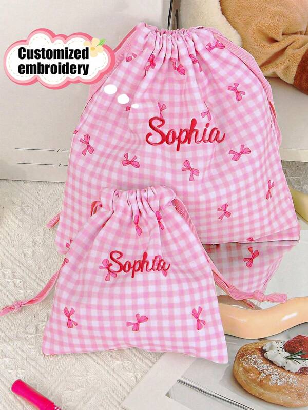 (Personalizado bordado) 1 pieza/set Bolsa de aseo con cordón, estampado de lazo rosa lindo, bolsa de almacenamiento de cosméticos para ropa interior, Essential bolsa para servilletas, esencial para viajes cortos, Set de cajas de viaje, cubos de embalaje, accesorios de equipaje, útiles escolares, imprescindibles para el dormitorio, suministros escolares para volver a la escuela, regalo escolar, para la oficina, la universidad, las aulas, los dormitorios, el colegio, adolescentes, estudiantes universitarios, preparatoria, secundaria, universidad