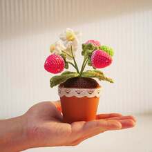 قطعة واحدة مكتملة يدويًا، وعاء فراولة كروشيه ، ديكور فراولة ، وعاء فراولة كروشيه ، نباتات زينة ، زهور كروشيه ، ديكور المنزل ، ديكور الصيف ، فراولة قماشية بطراز عتيق يدوي الصنع ، ديكور طبقات موسمية