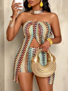 Amarilo Color Twisted Front Split Green Strapless Top And Shorts Set With Textured Fabric Design, Suitable For Home Leisure, Seaside Vacation, Beach Travel