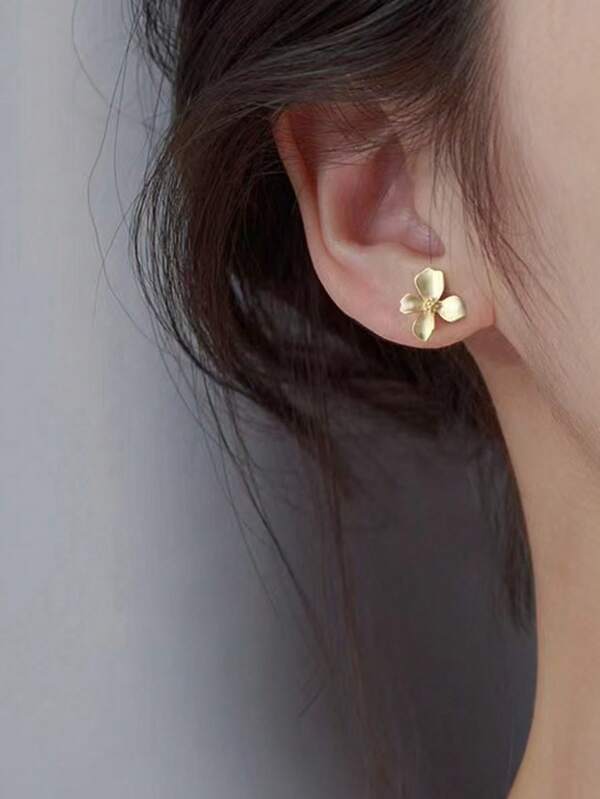 1 Paar minimalistische Mode Hochwertige Blumen Ohrstecker, Material Zinklegierung, geeignet für Frauen, vielseitig für Alltag und Feiertage