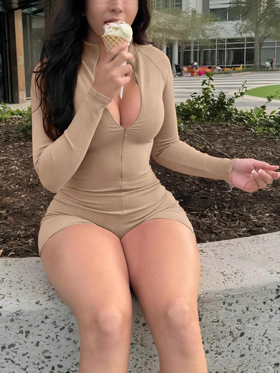 Sexy Form-Fitting Long Sleeve Cropped Zipper Athletic Fitness Jumpsuit