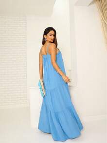 Long Loose Dress With Thin Straps, Elegant And Comfortable, Women's Summer Fashion, Casual Dress, Fresh And Light And Flowing, Party Beach, Late Afternoon, Loose Dress, Light Fabric For Hot Days, Soft Neckline, Ideal For Heat, Wide Fit, Sophisticated Style, Feminine Look, Current Fashion, Versatile Piece, Easy To Combine, Dress For Going Out, Dress For Events, Long Basic Dress, Fresh Summer Dress, Flowing Dress With Movement, Delicate Feminine Look, Dress With Loose Fit, Light Dress With Strap, Dress For Hot Weather, Dress For The Weekend, Comfortable And Stylish Dress, Light Dress For Walking On The Beach, Look With Flats Or Heels, Modern Dress, Simple And Elegant For Everyday Wear, Long Flowing Dress, Ideal Dress For Spring And Summer, Airy Look With Malleable Fabric, Essential Piece For A Woman's Wardrobe, Comfortable And Elegant Dress For Sunny Days, Ideal For Combining With Accessories And Small Bags, Casual Chic Style. - 藍色 - 查看 4
