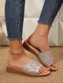 Women's Platform Wedge Sandals With Criss-Cross Straps, Casual Summer Travel Gold Butterfly Decor Flat Slides - Khaki - View 3