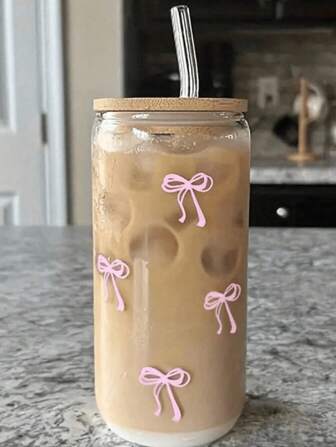 1 件透明咖啡杯，带有花卉和蝴蝶结雕刻、竹盖和吸管、便携式饮料和果汁杯，适合户外旅行，适合夏季、冬季、生日、节日和圣诞节礼物