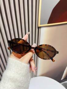 1pc Women's High-Quality Plastic Round Frame Vintage Fashion Fashion Glasses, Smooth Surface, Suitable For Daily Life And Travel In Summer, The Best Choice For Fashion And Comfort-Seeking Women Preppy Style For Back To School Oval Shape