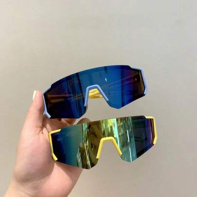 两副时尚儿童户外骑行太阳镜，男女童均适用，适合街头摄影、骑行、日常生活和户外活动