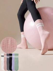 1 par / 4 pares / 6 pares de calcetines deportivos y de yoga con rayas para mujer, con agarre antideslizante de silicona, calcetines tipo crew para entrenamiento en interiores, para primavera/verano