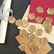 10 pezzi di adesivi per ceralacca rosa/oro a forma di rosa, adatti per inviti di nozze. Sono facili da usare e hanno una buona adesione. Adesivi per buste con rose, accessori per inviti di matrimonio, forniture scolastiche, back to school