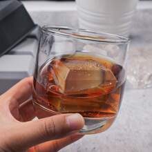 Strumento creativo per cubetti di ghiaccio, in silicone morbido e facile da staccare, stampo per cubetti di ghiaccio quadrati a 6 celle, vassoio per ghiaccio a congelamento rapido con coperchio, stampo in silicone per cubetti di ghiaccio per cocktail e whisky, stampo per cubetti di ghiaccio rotondi con coperchio per un facile rilascio