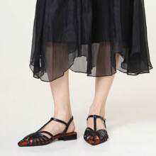 Sandali piatti da donna