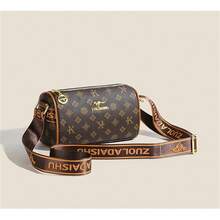 女士小号绗缝斜挎包、设计师迷你单肩包、手机钱包