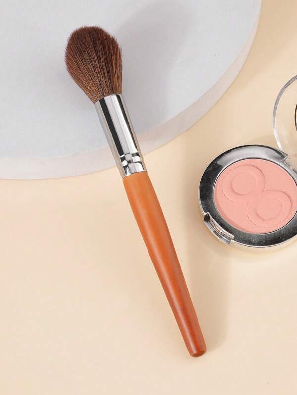 1pc Flame-Shaped Highlighter Blush Brush, Efficient Powder Pick-Up, Natural Blending, Reddish Wooden Handle, Soft Nylon Bristles, Makeup Tool