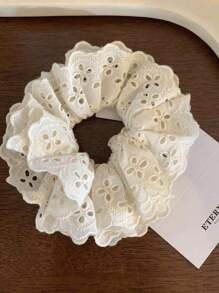 1pc Vintage French Lace Hollow Floral Hair Scrunchie Set, Includes Black, Beige, And Red Colors, Suitable For Various Occasions - Elegant For Commuting, Romantic For Dates, And Fashionable For Casual Outings ,Hair Ties