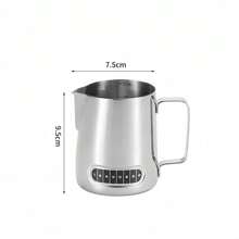 1 Pieza Jarra espumadora de café y leche, taza para espuma de leche, de acero inoxidable 304, con pantalla de temperatura, escala interna precisa, tanque de ordeño de boca puntiaguda, control preciso del caudal de la espuma de leche, sensación cómoda, olla para espuma de leche, utensilios para espresso, de alta calidad exquisita, duradera, accesorios profesionales para café en el hogar, la oficina y la cafetería 350/600ml Vuelta al colegio