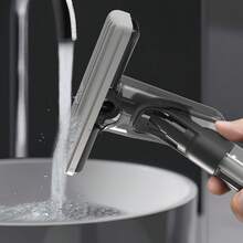 Mopa rociadora 2 en 1 con almohadillas de microfibra - Limpiador de pisos multiusos liviano para baldosas/madera, herramienta de limpieza de secado rápido para cocina, baño y vidrio, mopa de escritorio compacta con cubeta exprimible.